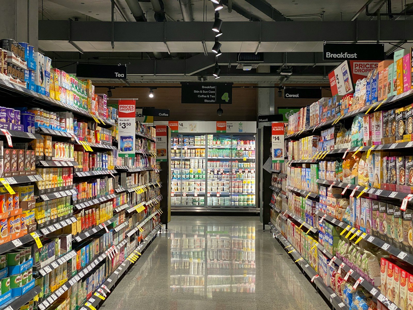 Tienda de Alimentos y Bebidas